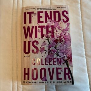 It Ends With Us by Colleen Hoover